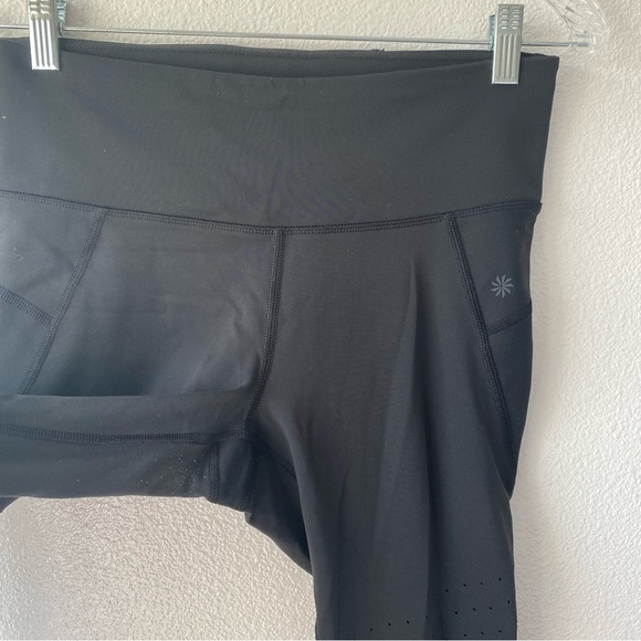 Athleta 7/8 Stealth Trucool Perforated Leggings Women's Medium - Picture 4 of 10